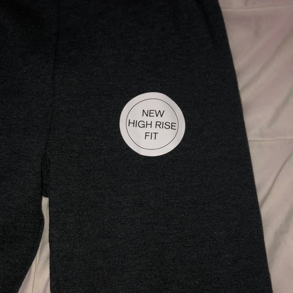 Dark gray leggings - Picture 2 of 3